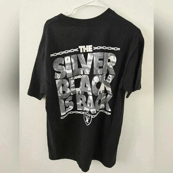 Vintage Y2K 00s NFL OAKLAND RAIDERS THE SILVER AND BLACK IS BACK T-SHIRT SIZE La - Picture 5 of 8